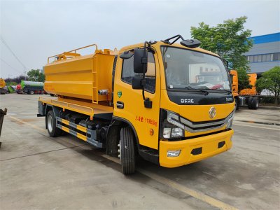 下水道高壓沖洗加抽吸聯(lián)合疏通車(chē)、清洗吸污車(chē)配高壓清洗泵和真空吸污泵